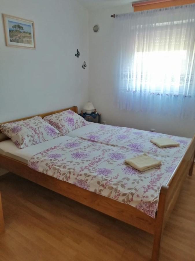 Apartmani Trupeljak Mandre Esterno foto