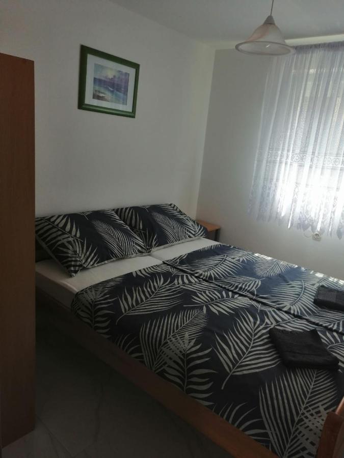 Apartmani Trupeljak Mandre Esterno foto