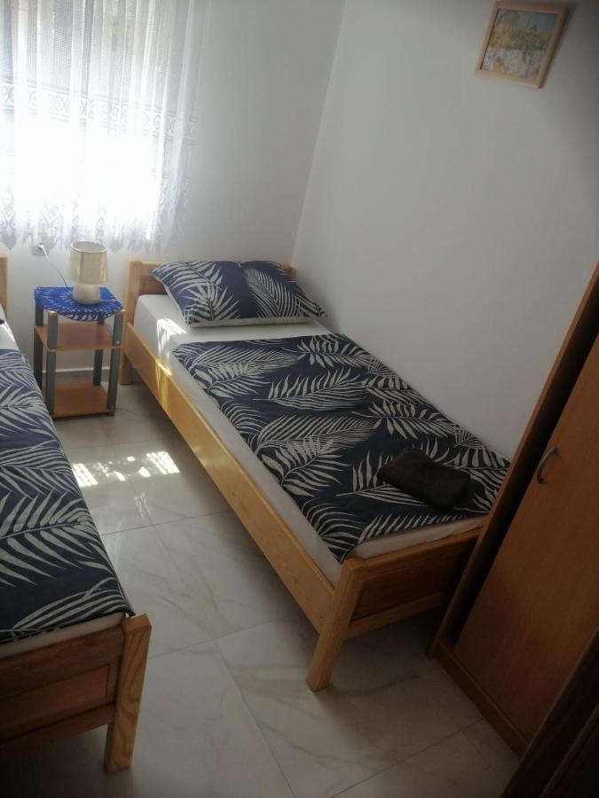 Apartmani Trupeljak Mandre Esterno foto