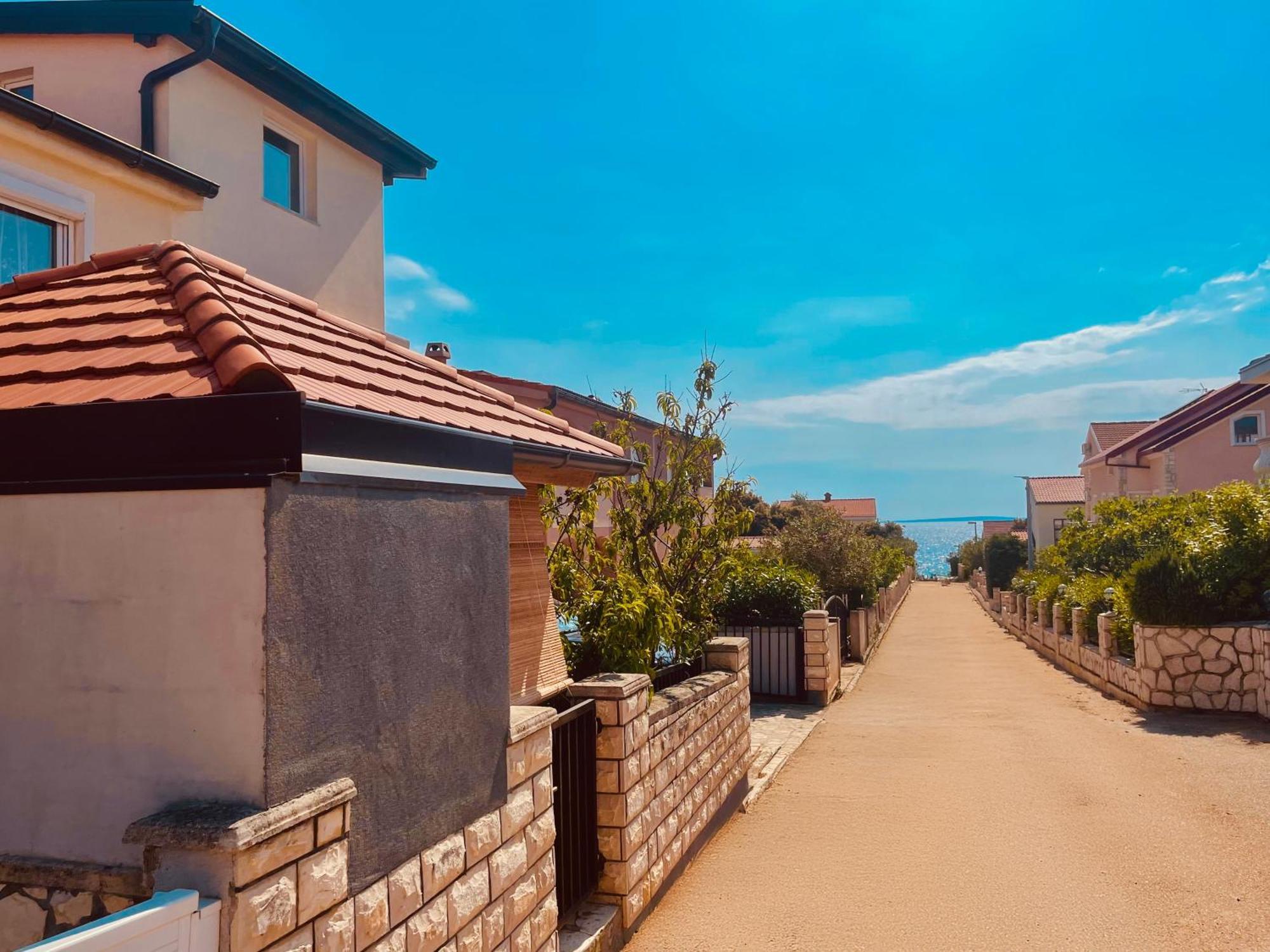 Apartmani Trupeljak Mandre Esterno foto