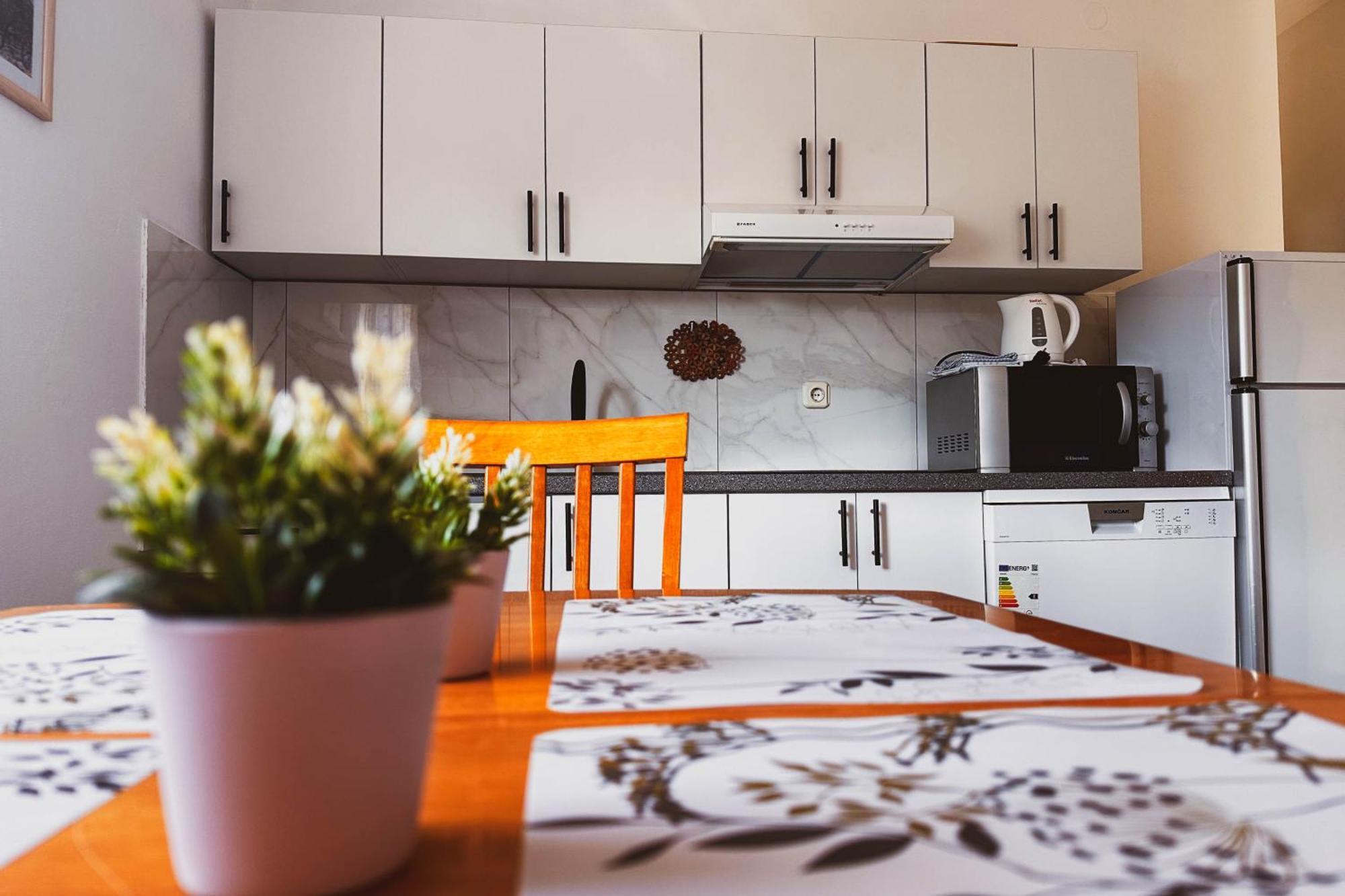 Apartmani Trupeljak Mandre Esterno foto
